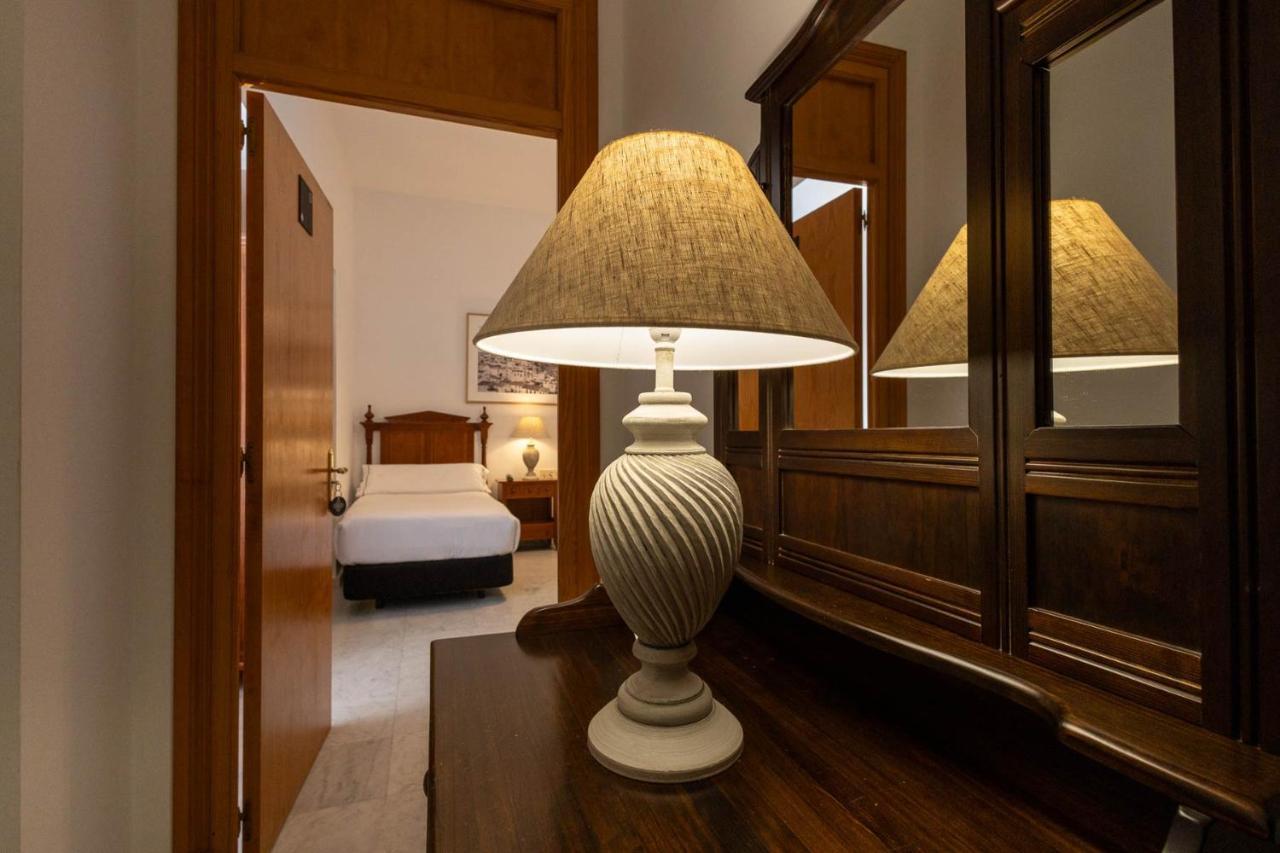 Hotel Tugasa Casa Palacio Medina Sidonia Ngoại thất bức ảnh